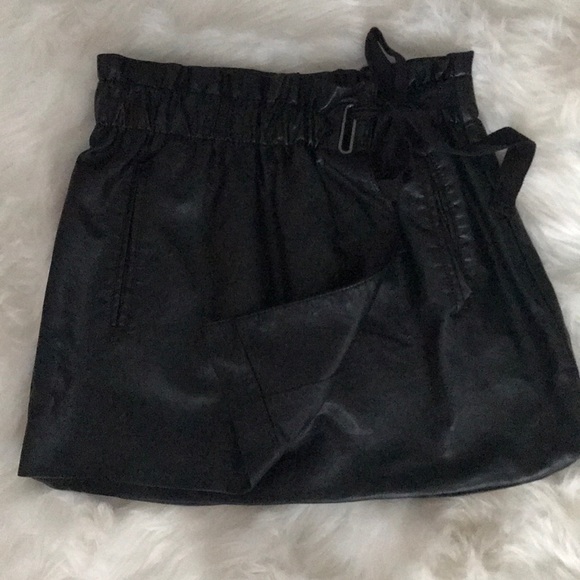 Jolt Dresses & Skirts - 🖤NEW VEGAN LEATHER MINI 🖤